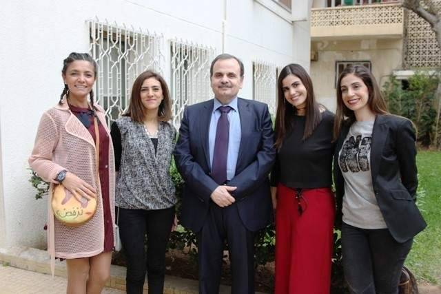 البزري التقى وفداً من لجنة مهرجانات صيدا وعرض معهم مختلف الأنشطة