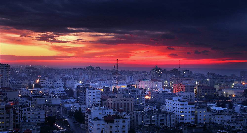 قيادي من 