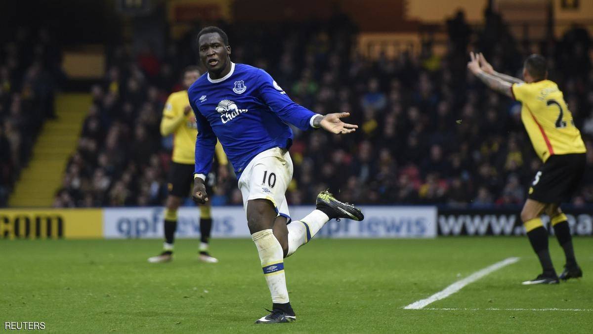 إيفرتون يرفض عرضين لبيع لوكاكو