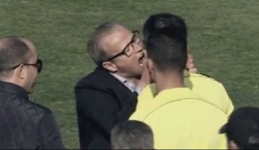 توقيف رئيس أكبر نادٍ رياضي مدى الحياة... عضّ الحكم وقام بفعل مشين!