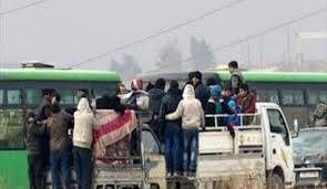 هيئة أحرار الشام تحتجز قوافل أهالي كفريا والفوعة وتمنع وصولها إلى حلب (الميادين)