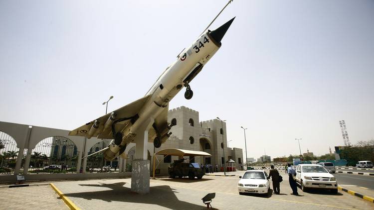 السودان يسعى إلى الخروج من قائمة الإرهاب عبر "الأفريكوم"