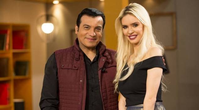 ما قصّة الـ4 مليون التي طلبها “إيهاب توفيق” من الرئيس التونسي؟!!