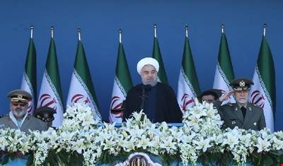 روحاني: القوات المسلحة اليوم لا تقارن بما كانت عليه خلال الحرب العراقية الايرانية
