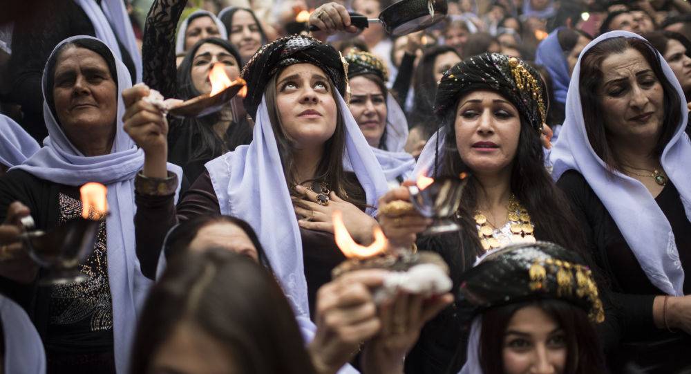 بالصور... الإزيديون يحتفلون برأس السنة في العراق