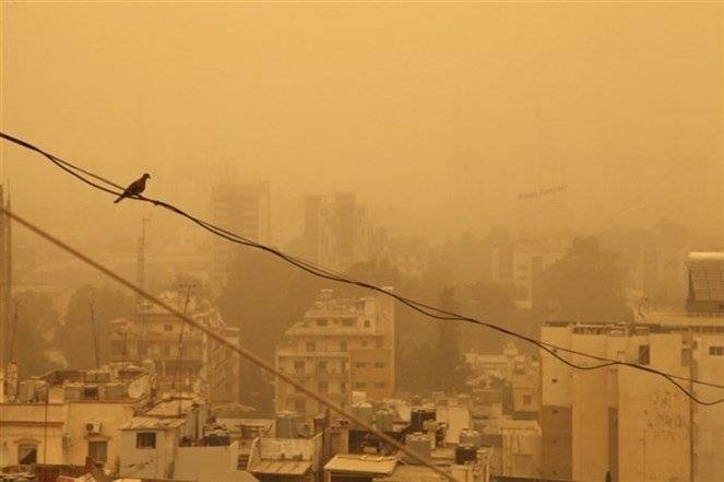 الحرارة الى 33.. موجة حرّ وغبار ستضرب لبنان!