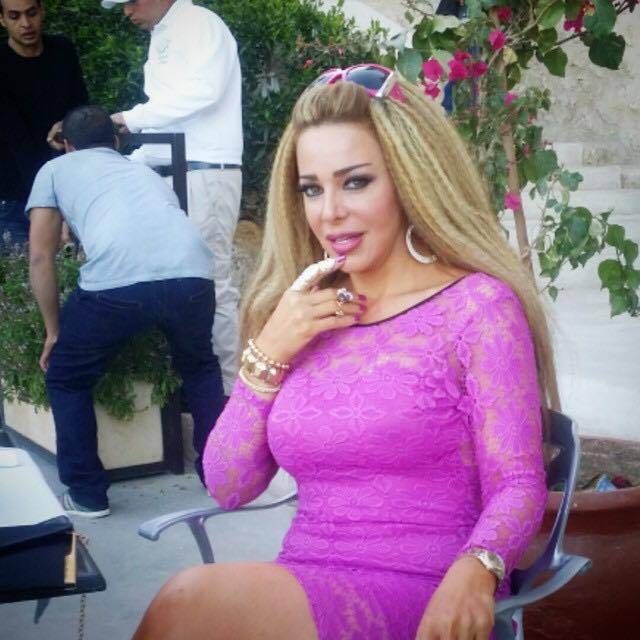 بالصور - إبنة سوزان نجم الدين تخطف الأنظار بجمالها