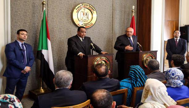 السودان يصف للمرة الأولى الوجود المصري في حلايب بالاحتلال