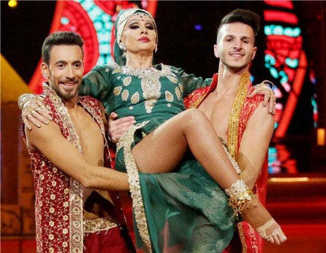 بعد اتهامها بالسطو على أغنية صباح.. مادونا تردّ!