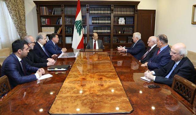 عون تابع التطورات والاتصالات حول قانون الانتخابات