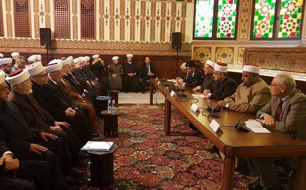 مُؤتمر «دور المؤسّسات الدينيّة في تعزيز السلام والحوار»
أوصى «بتطوير الخطاب الديني والإعلام والتعاون مع المسيحيين»
