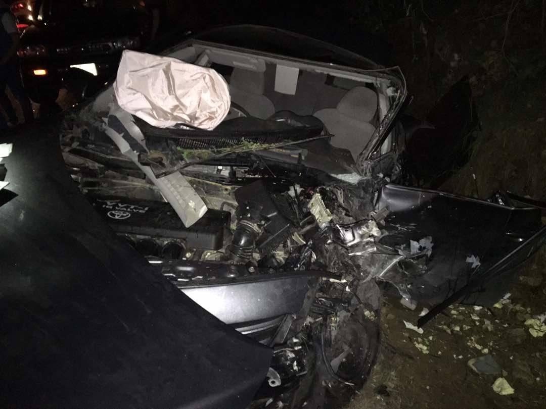 بالصور - 3 جريحات في ديردوريت الشوف.. والسرعة الفائقة السبب