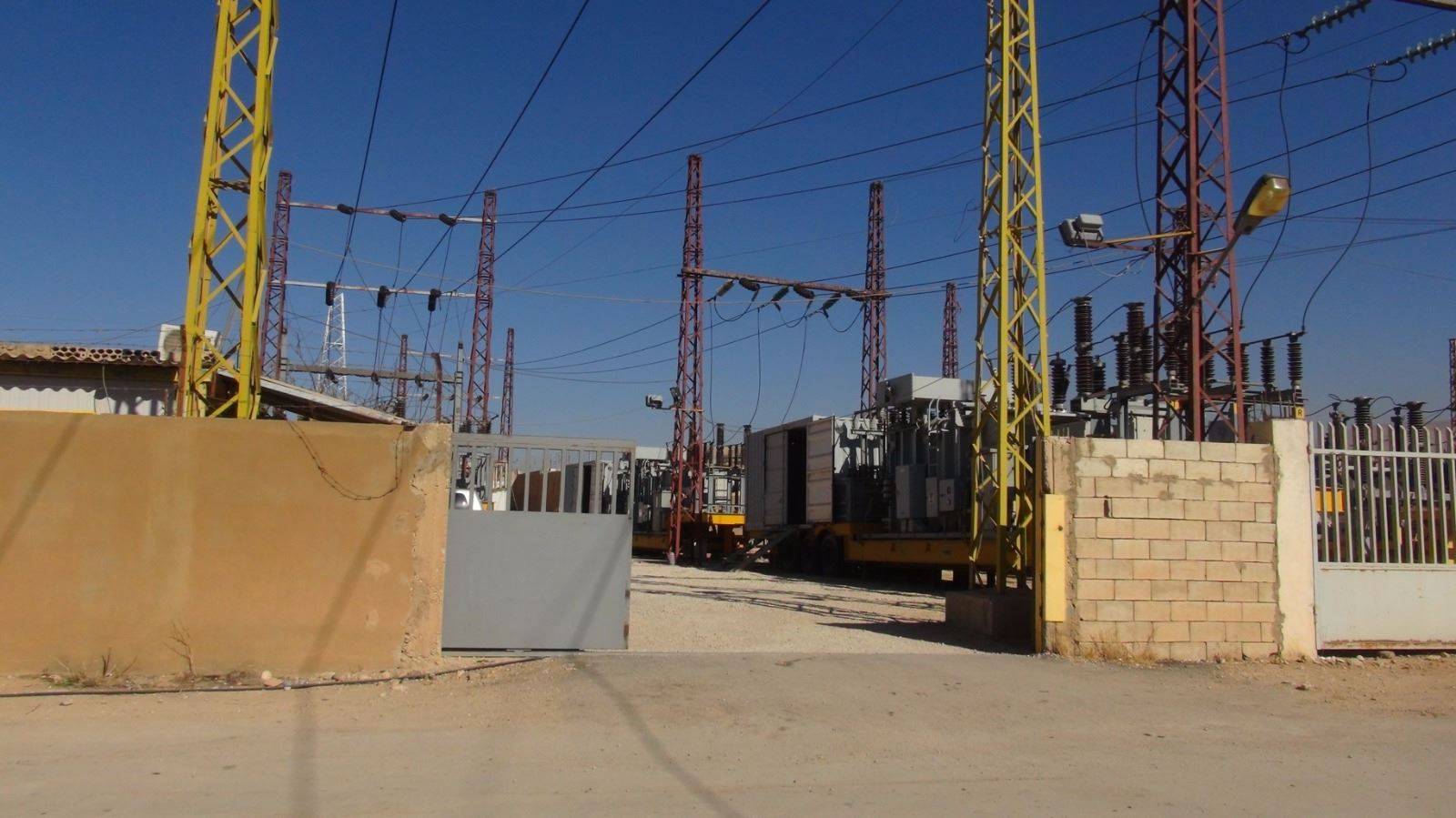 اصلاح العطل على خط التوتر العالي في بعلبك