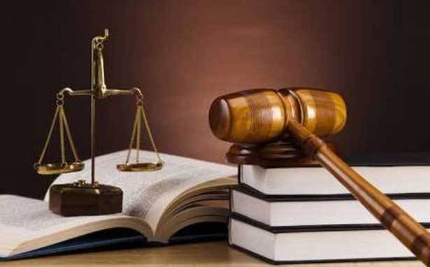 إختفاء ملف وإعطاء الإذن بمُلاحقة المحامي