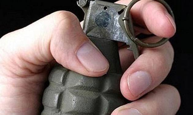ألقى قنبلة على منزل أخيه في عين الحلوة وهذه النتيجة!