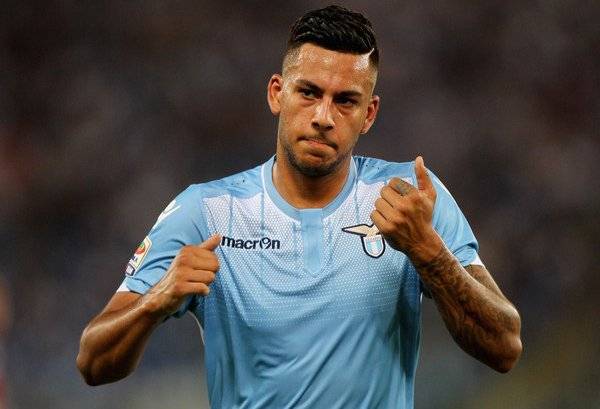 إلقاء القبض على والد لاعب لاتسيو لحيازته مواد مخدرة