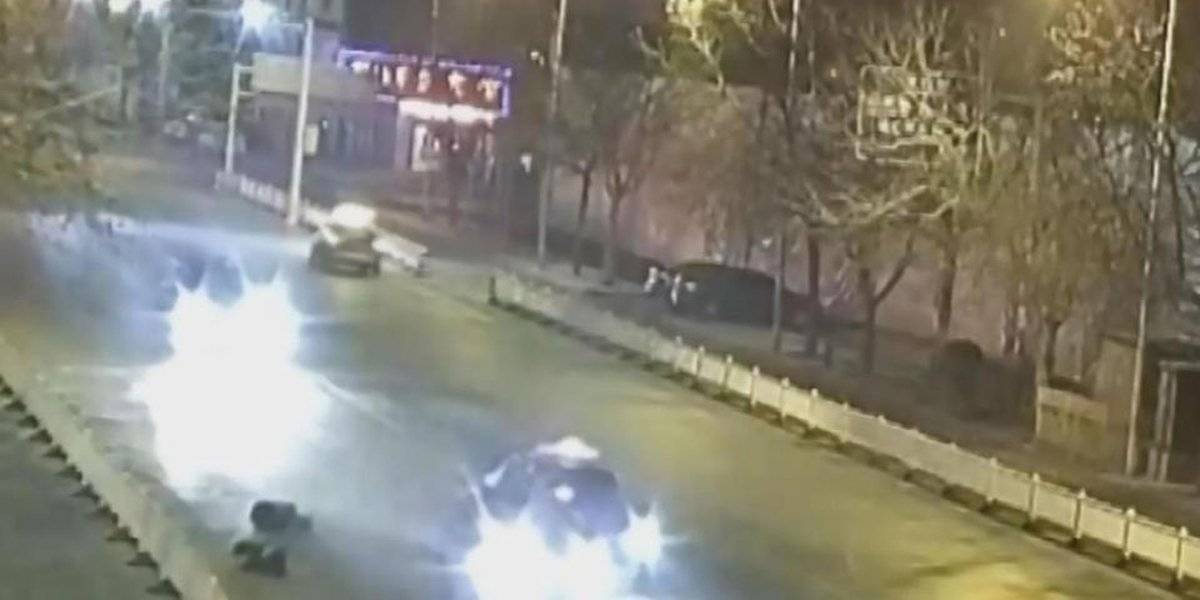 بالفيديو.. مشهد مؤثر لزوجين يتبادلان قبلتهما الأخيرة قبل دهسهما بسيارة
