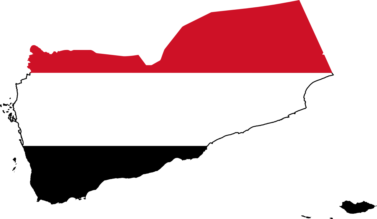 سقوط قتلى وجرحى بانفجار بمخزن للذخائر في موقع عسكري جنوب اليمن