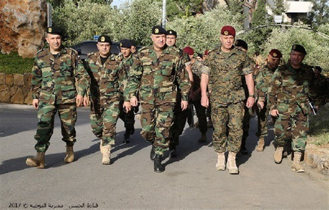 قائد الجيش من روميه: الوضع الأمني في البلاد تحت السيطرة الكاملة للجيش وأي إخلال بمسيرة الأمن والاستقرار سيواجه بقوّة وحزم