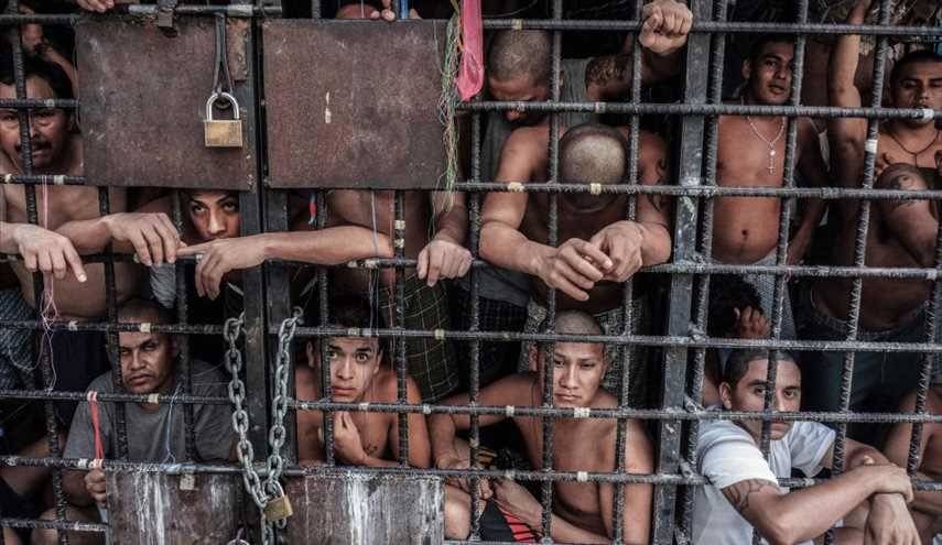 شاهد.. “تقتُل وتغتصب وتجني الملايين”.. ما لا تعرفونه عن عصابة (MS-13) الاميركية