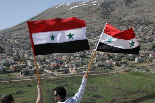 “إسرائيل” تستهدف مدفعاً سورياً في القنيطرة إثر سقوط قذائف على الجولان