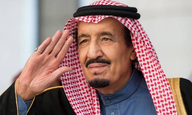 الملك سلمان ينقذ السعودية من 
