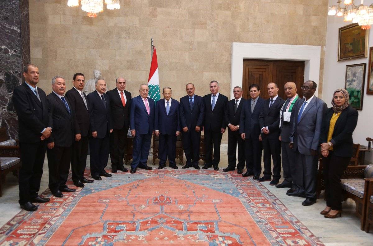 الرئيس عون إستقبل وفداً من لجنة الحريات في اتحاد الصحافيين العرب برئاسة نقيب محرري الصحافة اللبنانية الياس عون