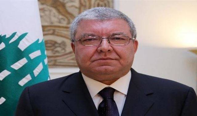المشنوق يحذر: افتحوا الطرقات وإلا..