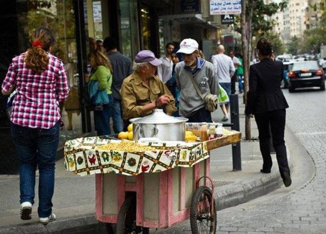 بعد اليوم... لن تروا باعة متجولين في بيروت!