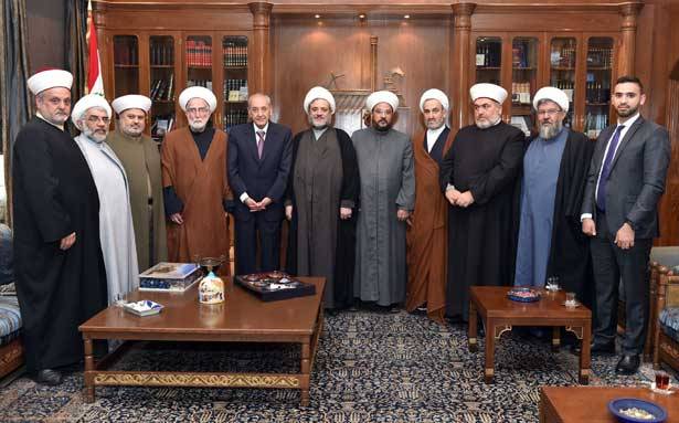 بحث قانون الإنتخاب مع وفد «تجمّع العلماء»
برّي دعا الى جلسة مُشتركة في 4 أيّار