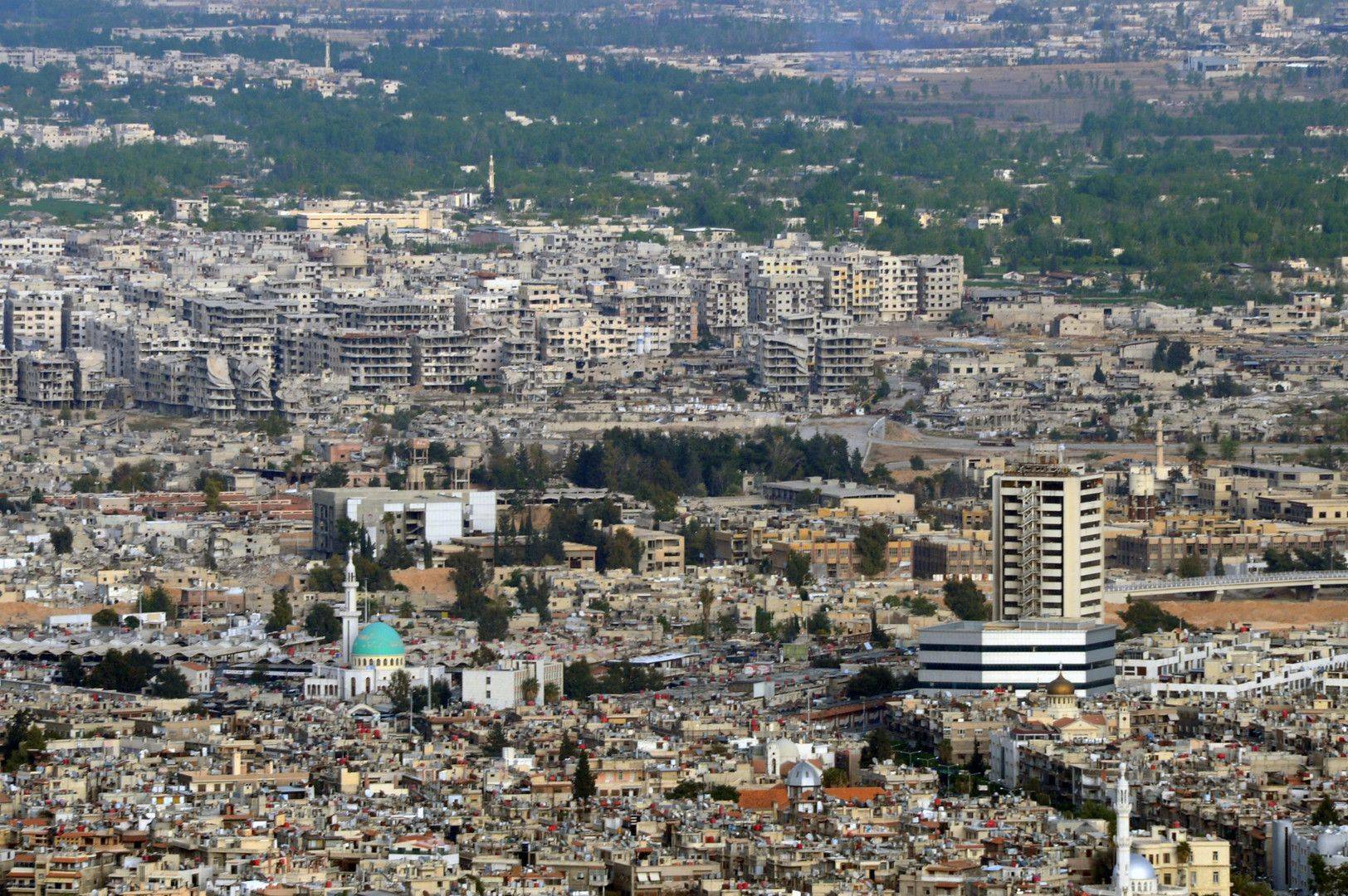 الجيش السوري ومجاهدو المقاومة يدخلون قرية درة الحدودية مع لبنان شمال غرب سرغايا في ريف دمشق
