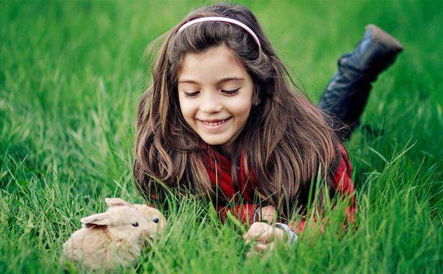 4 جملٍ تحطم ابنتك.. إياك أن تلفظيها!