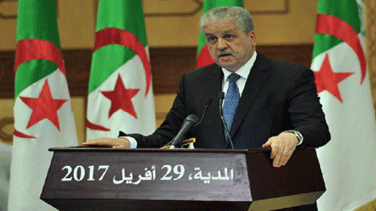 الوزير الأول: بوتفليقة يتحكم بالوضع والجزائر لن تنفجر