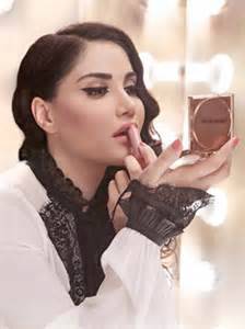 ميليسا تعرضت للهجوم بسبب هذه الصورة . داخل الخبر