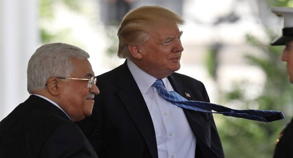 ترامب وعباس يؤكدان حرصهما على تحقيق السلام في الشرق الأوسط