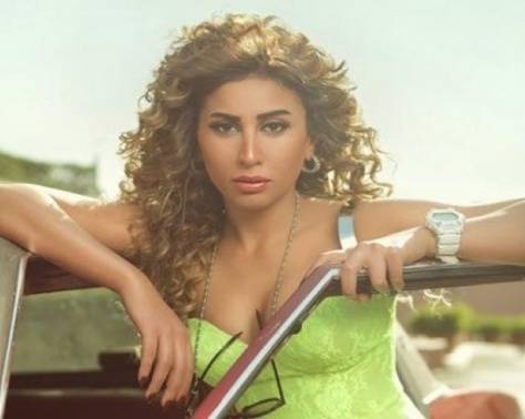 بالصورة - دينا الشربيني تعاتب إعلامية لبنانية.. والسبب مفاجئ!!