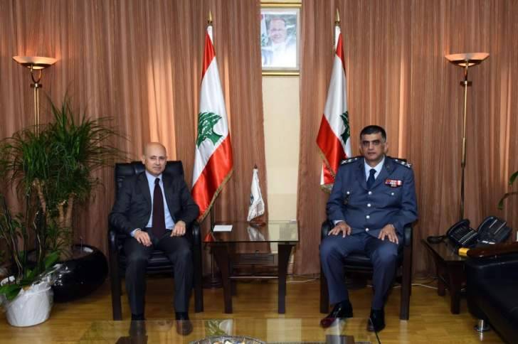 عثمان يستقبل السفير الإيطالي ومحمد الحجار ونهرا