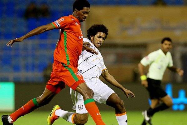 الاتفاق يستضيف الشباب في مباراة تحسين المراكز