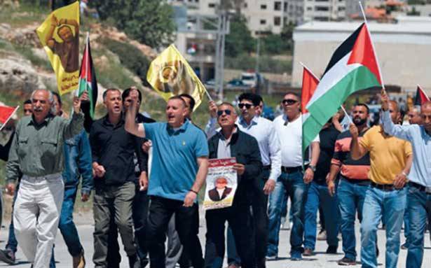 الأسرى الفلسطينيون