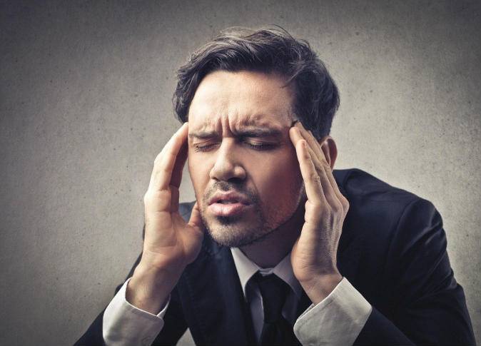 تعرف على أهم 8 أسباب للصداع.. وطرق إيقاف الألم