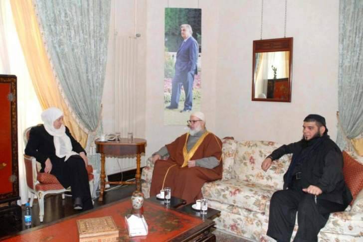 الحريري استقبلت وفدا من القوى الاسلامية في عين الحلوة