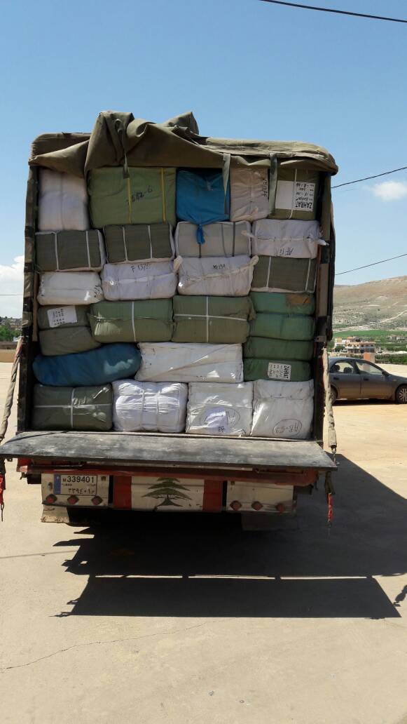 الجمارك: ضبط عملية تهريب ألبسة على طريق عام بعلبك الهرمل