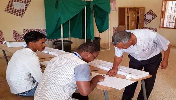 أربعة أحزاب تطعن في نتائج الانتخابات الجزائرية