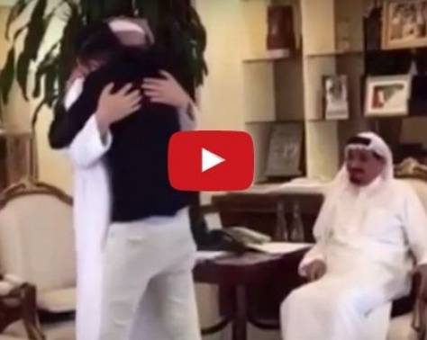فيديو مؤثر- حاكم عجمان يشعل مواقع التواصل بعدما جمع سوري بابنه بعد فراق 6 سنوات!