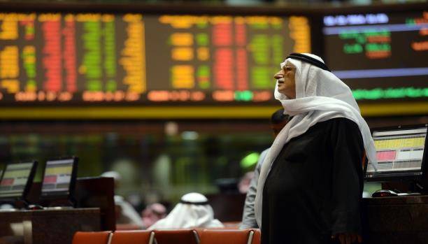 بورصة الكويت تسترد بعض عافيتها إثر خسارة ملياري دولار