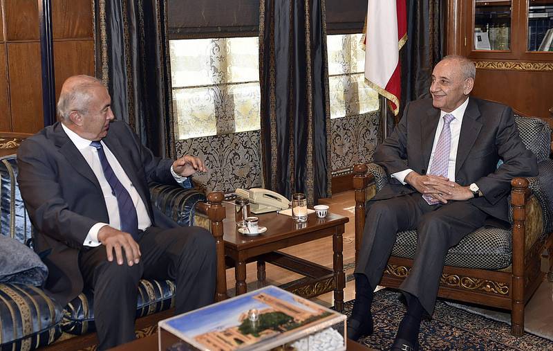 بري أبرق الى ماكرون مهنئا واستقبل مخزومي ومجلس إدارة الكازينو