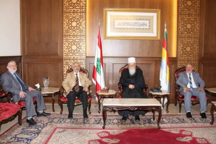 الشيخ نعيم حسن التقى وفدا من الجماعة الاسلامية