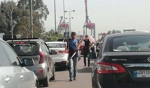 انتشار "مخيف ومعيب".. ماذا يحدث على جسر الدورة؟!