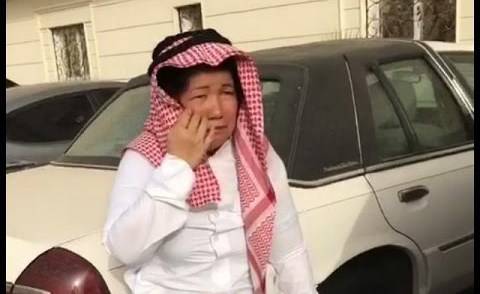 بالفيديو: لن تصدق!! في السعودية “فلبينية” تتنكر في ثوب رجالي..؟!