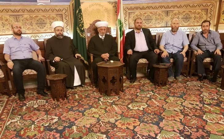 دريان وعد محامي الموقوفين الإسلاميين بالسعي لحل قضية العفو العام